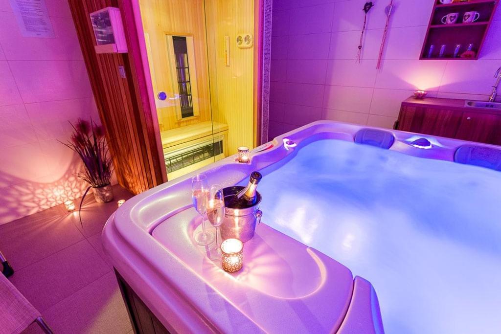 Villa Aina Boutique Hotel Laško Exteriör bild